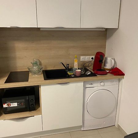 Studio Avec Parking Prive, Piscine Plage 300M Antibes Zewnętrze zdjęcie
